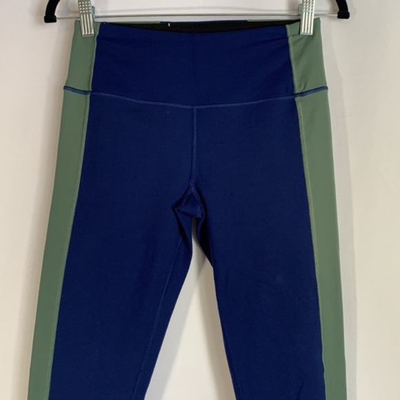 Knockout by Victoria’s Secret Sport Blue & Green Tight Leggings - Picture 2 of 7